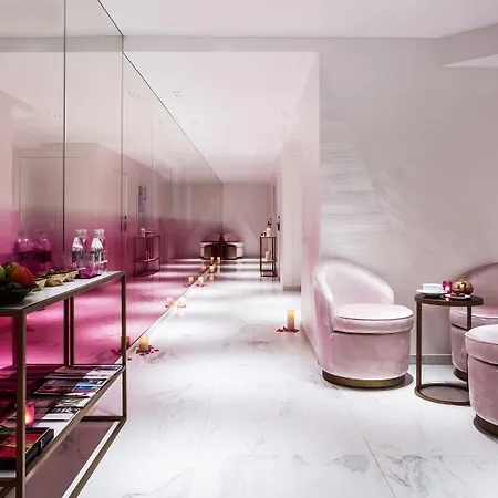 Fauchon L'hotel Hotel